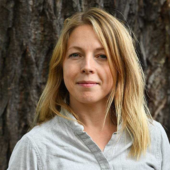 Ania Öst.
