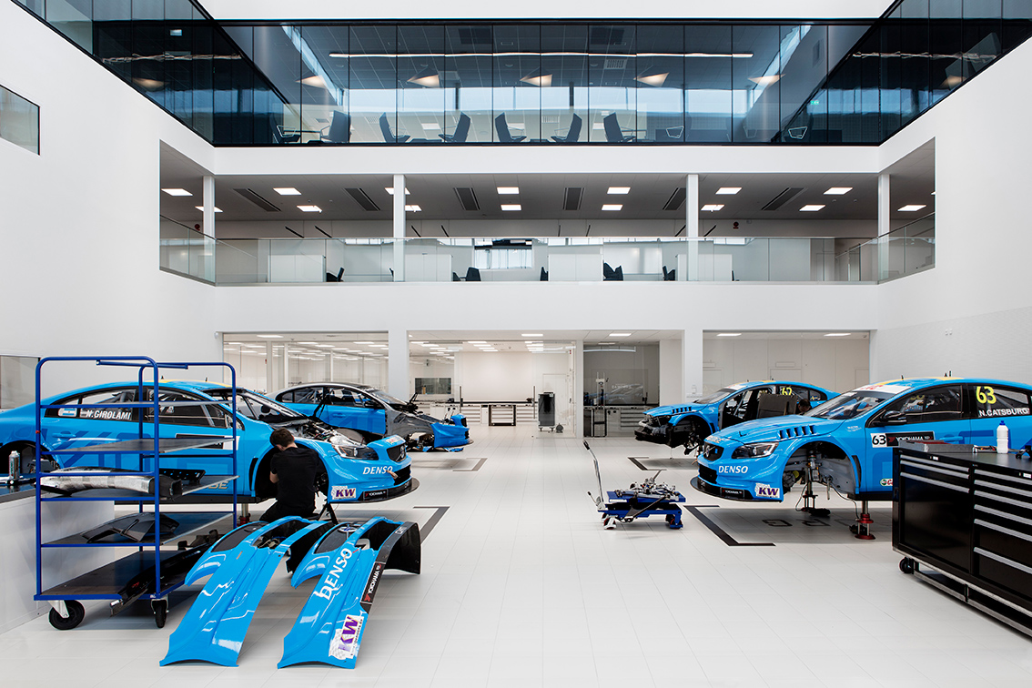 CYAN racing, Mölndal. Arkitektkontor Liljewall. Foto: Carl Ander och Kalle Sander.