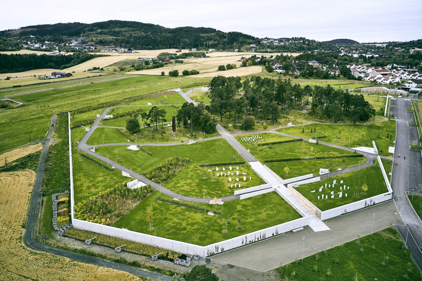 Charlottenlund Gravlund, White arkitekter. Foto: Kristoffer Wittrup.