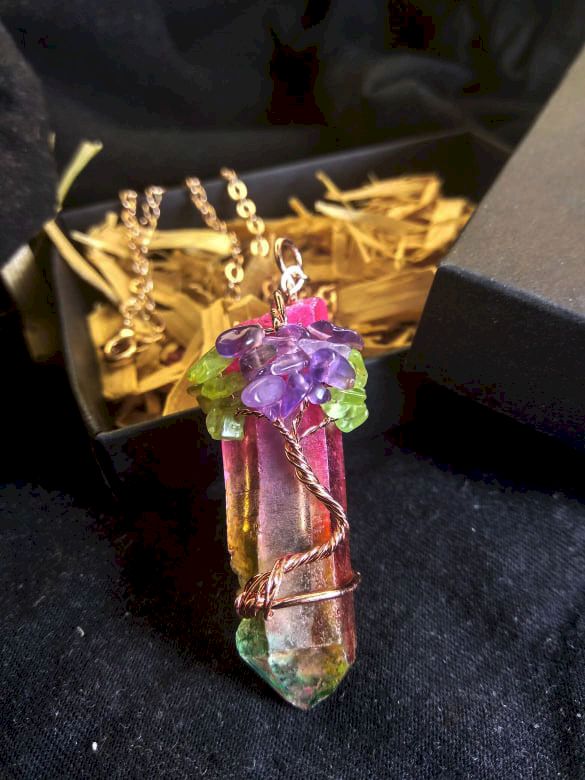 Flower of Life Necklace / Rainbow Quartz Pendant / Wire Wrap Quartz / Raw Crystal Necklace