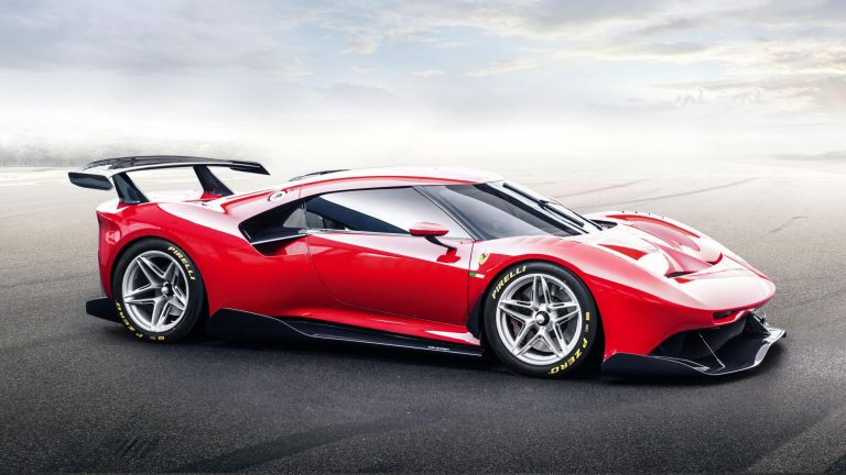 Kun til banebrug: Ferrari P80/C er et monster