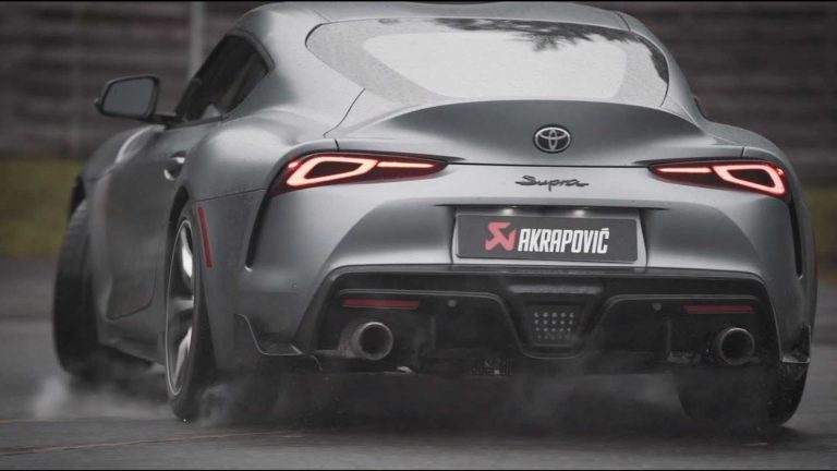 Hør her: Akrapovic sætter lyd til den nye Supra