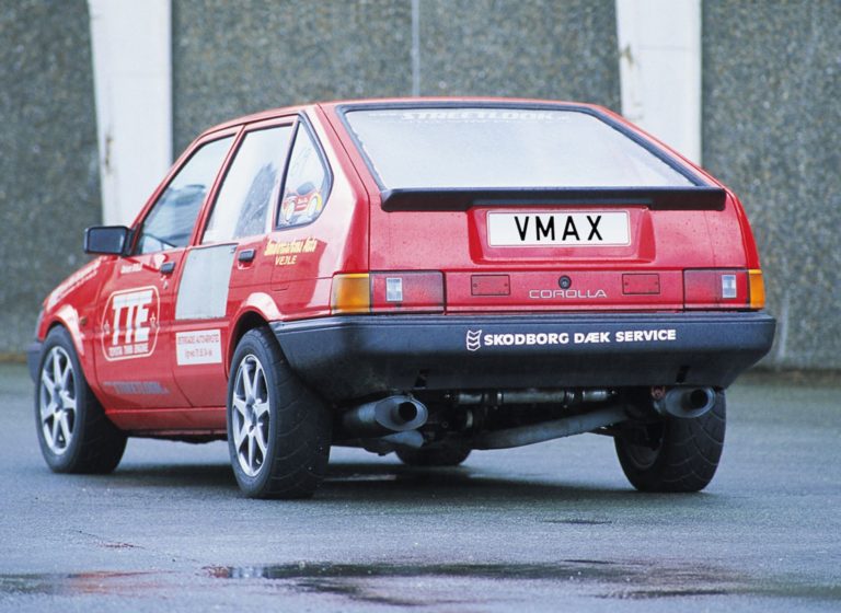 Vmax-legende: Sørens sindssyge Corolla har to motorer