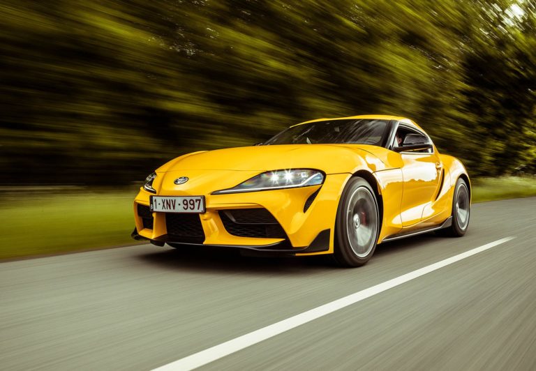 Test: Er 'baby'-Supra'en med fire cylindre stadig sjov?