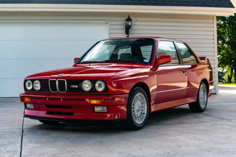 Folk bød som gale – det koster en BMW E30 M3 (uden afgift)…