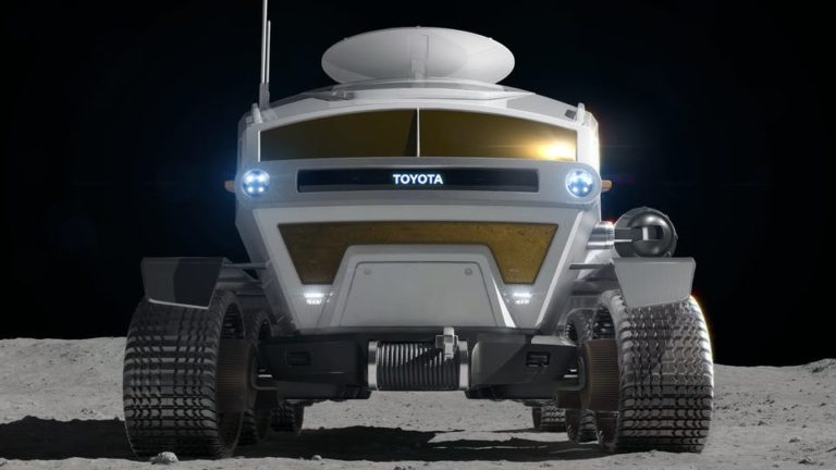Toyota har en bil til danskerhus… på Månen!