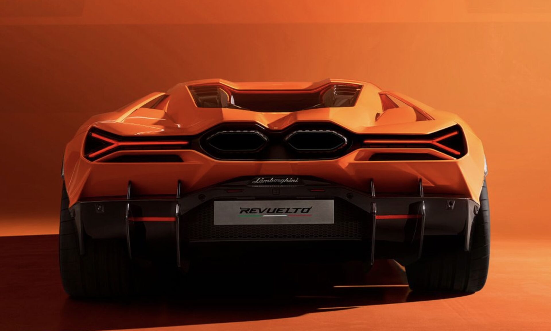 Oplev vanvittig Lamborghini Revuelto live i København