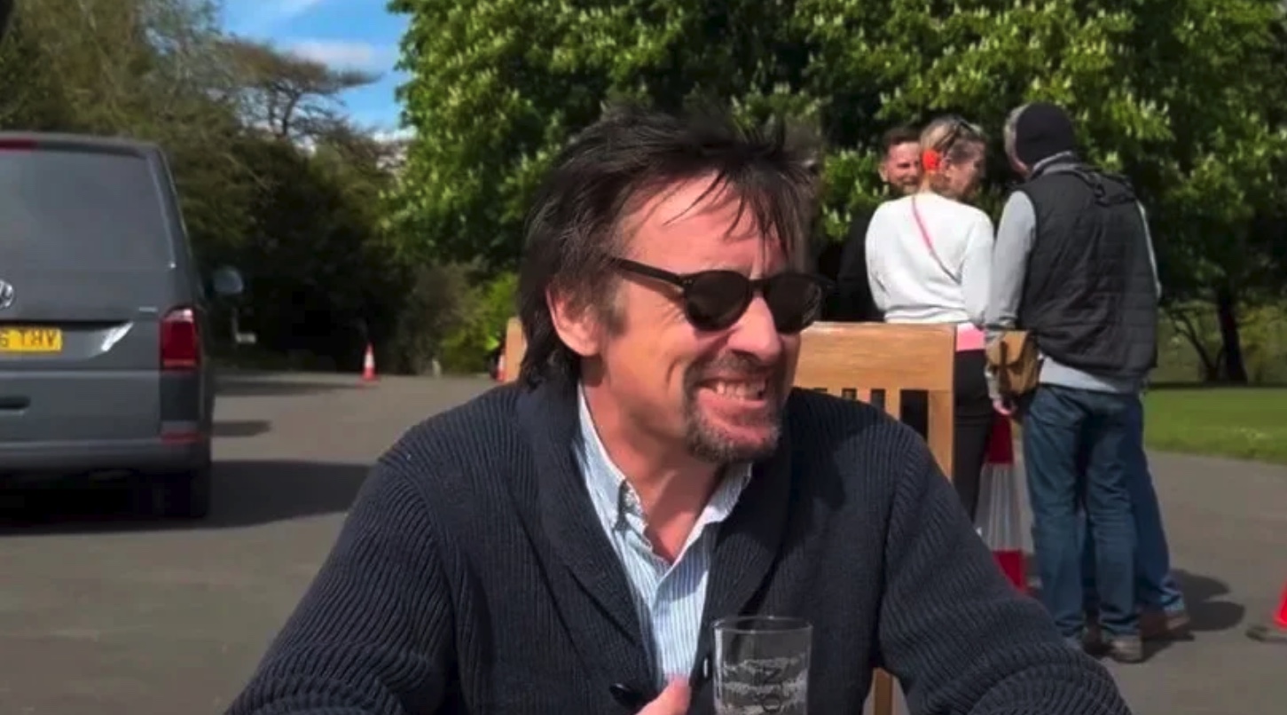 Fans overbevist - laver Jeremy Clarkson nyt bilprogram?