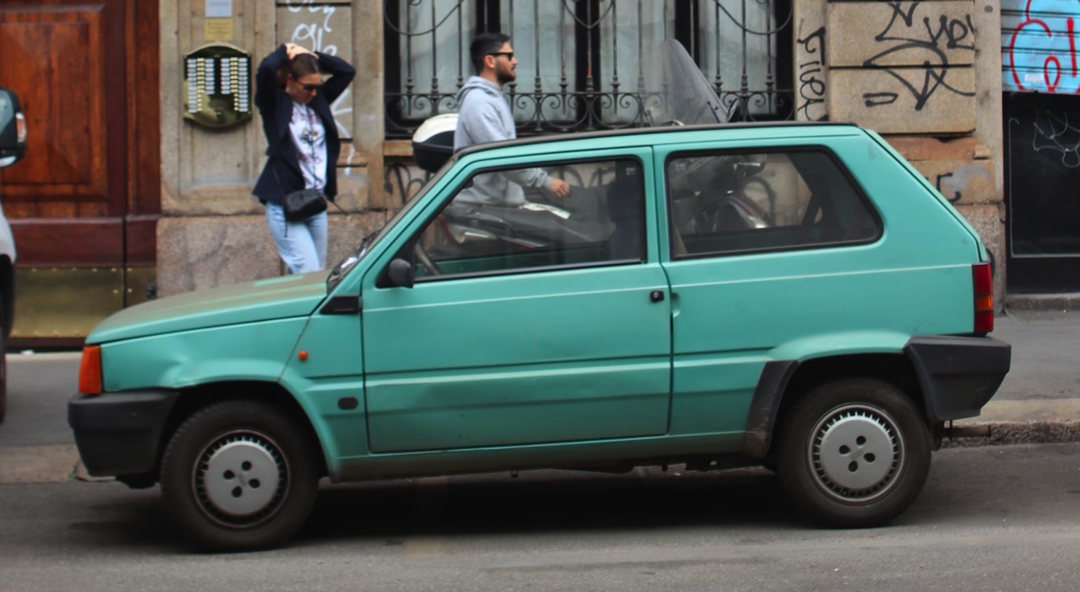 Fiat Panda beslaglagt - 103-årig kvinde kørte alt for stærkt