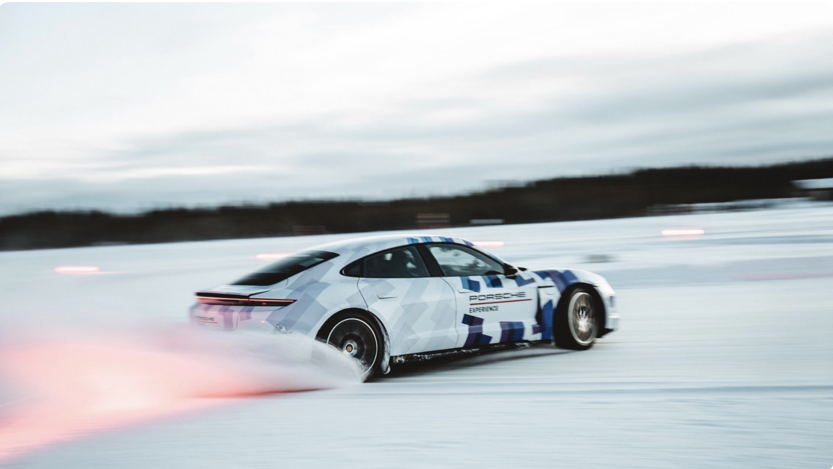 Porsche har lavet verdens længste drift på is