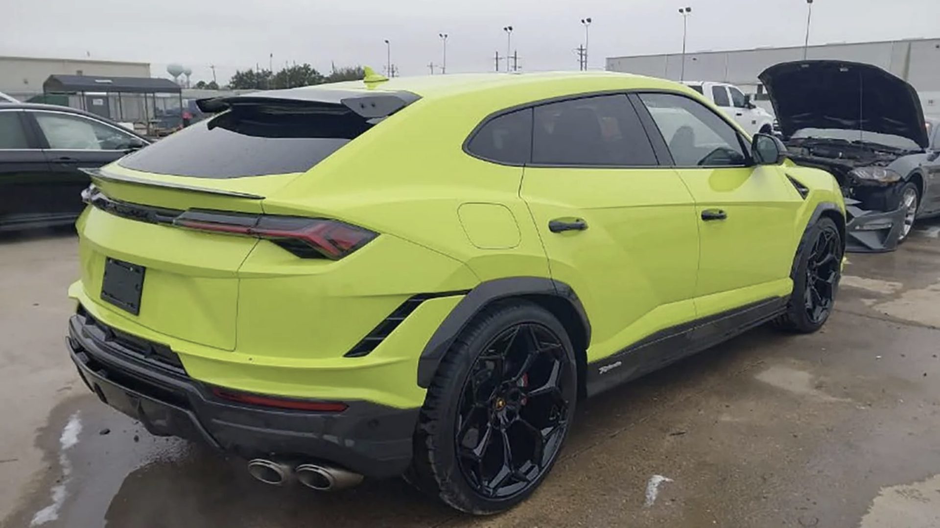 Lamborghini er skrot efter 83 kilometer - kan du se fejlen?