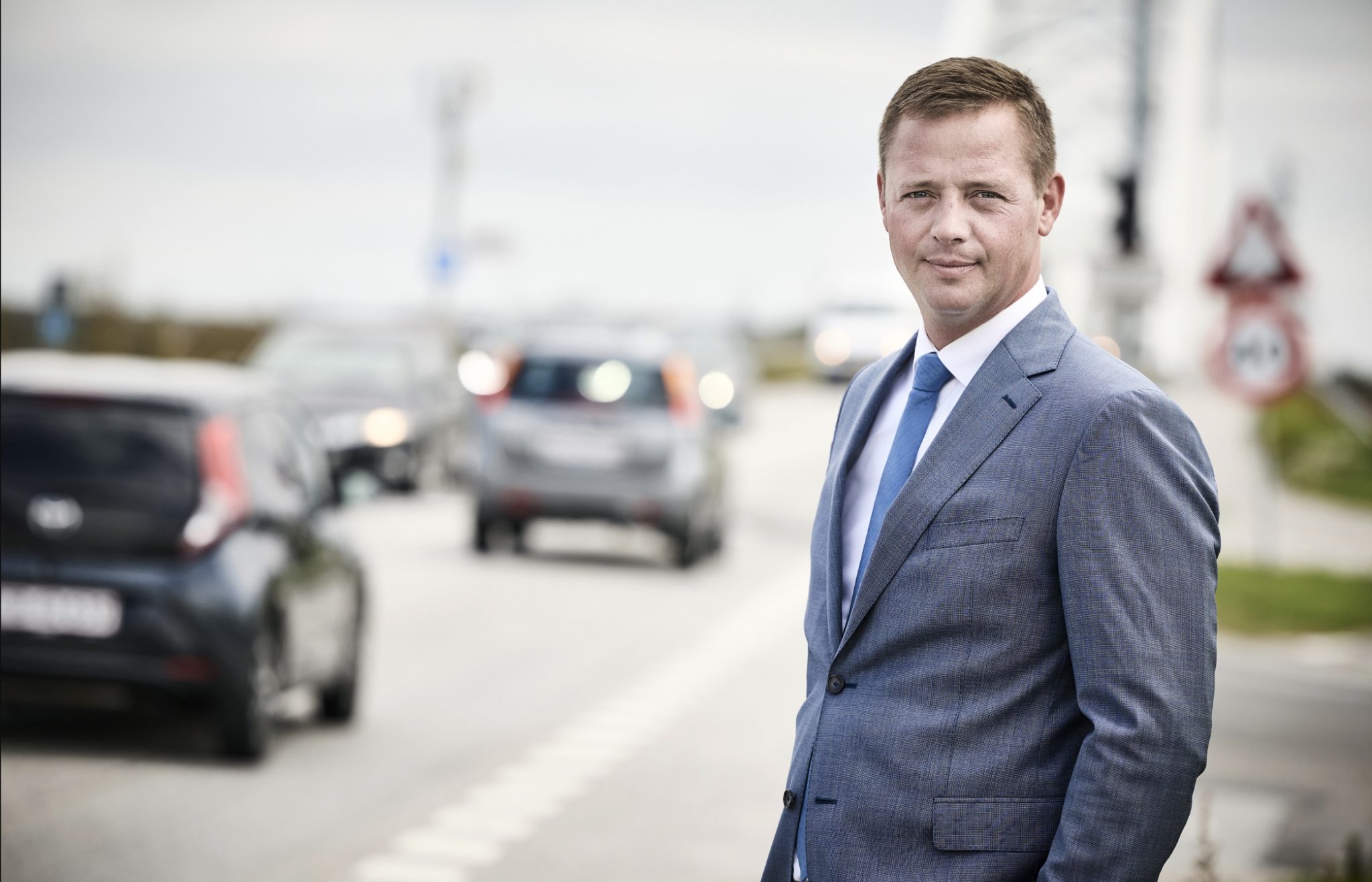 Transportminister: Nar skal ikke forbyde 17-årig bag rattet