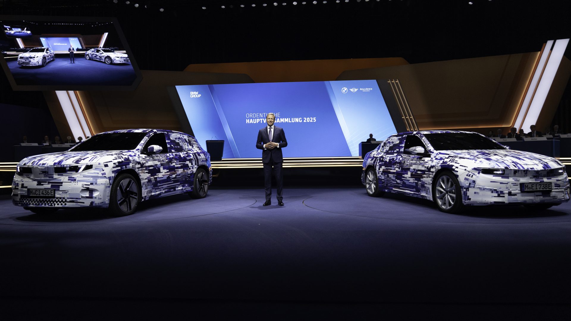 BMW-chef: Det er umuligt kun at bygge elbiler