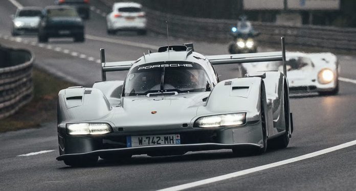 Porsche 963 RSP er en gadegodkendt Le Mans-bil