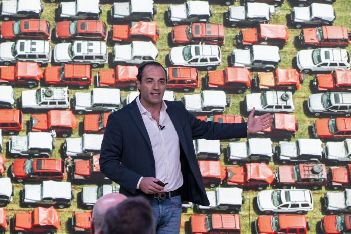 Ny chef forbyder Citroën-navn for 250.000 ansatte