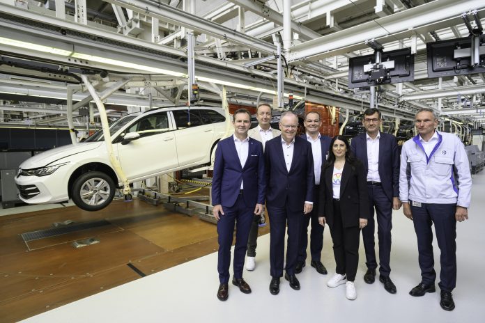 Fyrede 35.000 - nu er Volkswagen-chef selv fyret