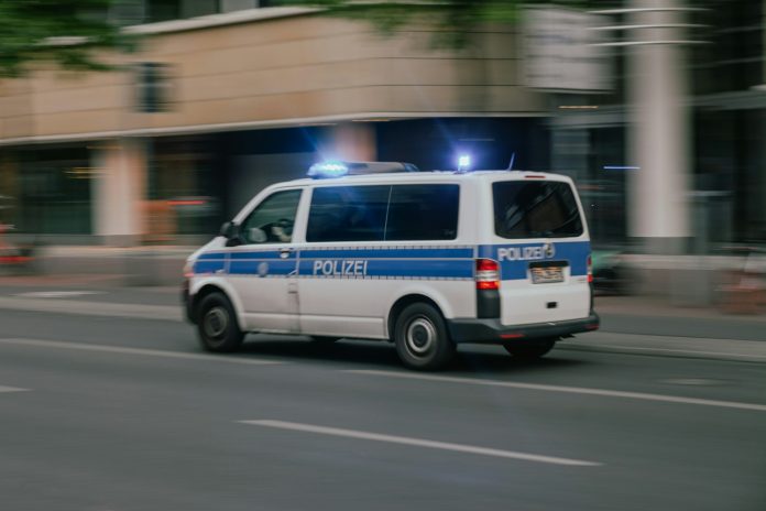 Disse ting skal du have i bilen i populære ferielande