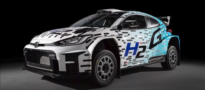 Toyota tester endnu en rallybil der forbrænder brint