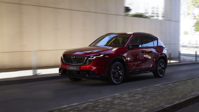Verdens mest solgte Mazda koster 350.000 kr. i Danmark