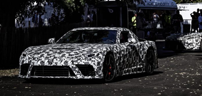Toyotas nye topmodel kører ikke på strøm - får V8-motor