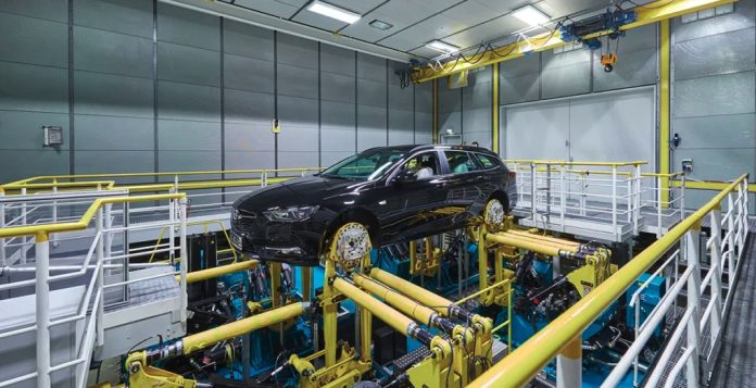 Center grundlagt af Opel går konkurs - 700 mister jobbet