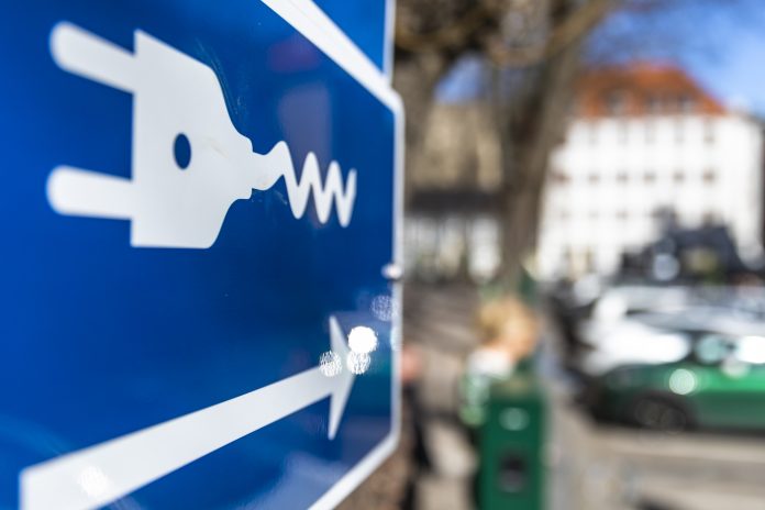 Vejdirektoratet giver danskere 46 mio. for at dele elbiler