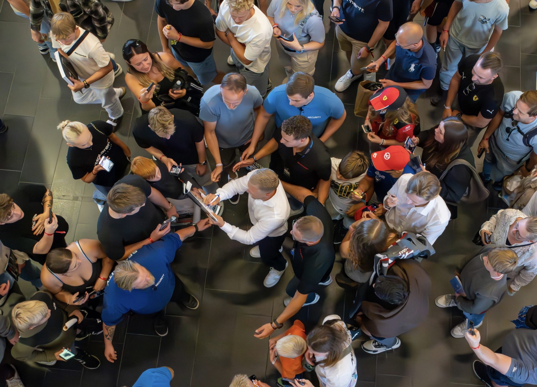 Auto Show-messen er alt det fede på fire hjul – og du kan spare penge nu!