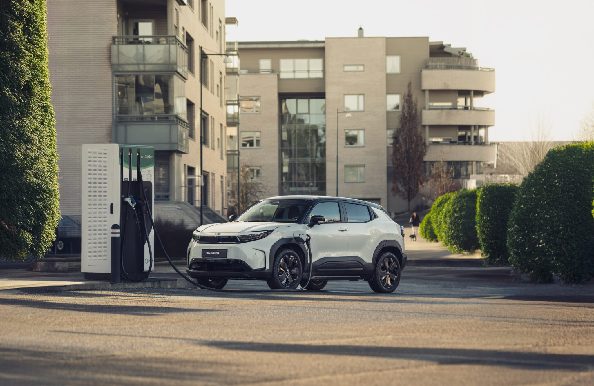 Ny Toyota Urban Cruiser er klar til Danmark – her er prisen
