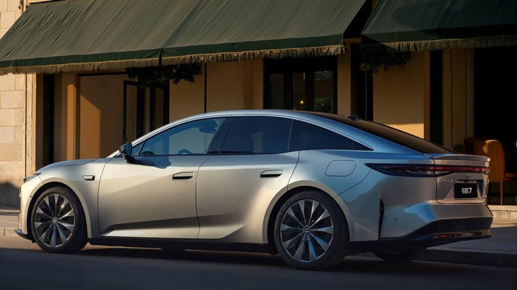 Toyota satser på kinesiske tech-giganter: Her er den nyeste Kina-model Toyota satser på kinesiske tech-giganter: Her er den nyeste Kina-model