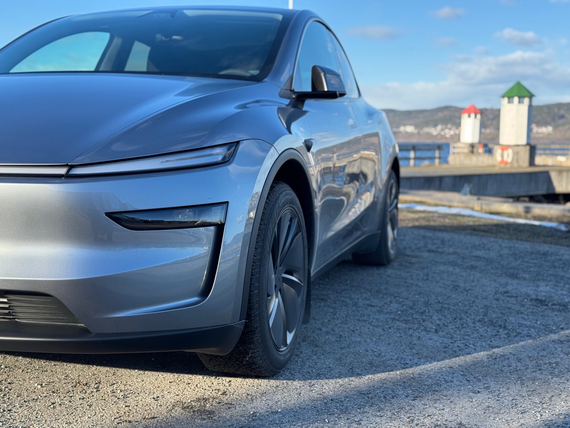 Norge vil gøre populær Tesla 106.000 kroner dyrere