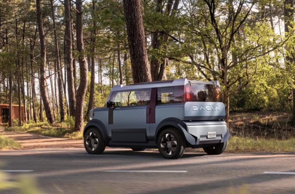 Spøjs ny Dacia Hipster er Spøjs ny Dacia Hipster er "samfundsændrende", mener designchefen