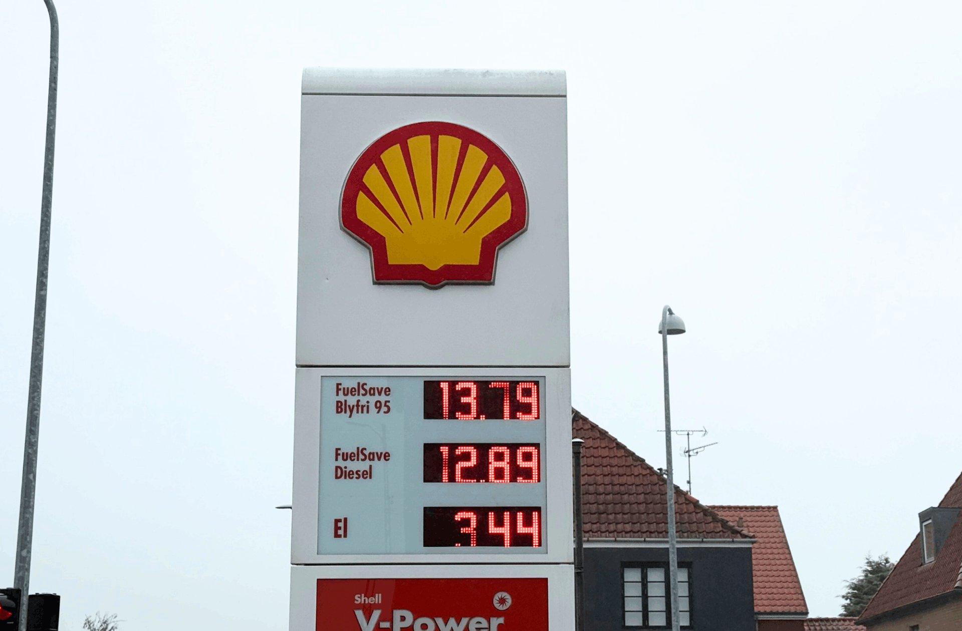 Oliegigant taber 9,6 mia. kroner på 'grøn benzin'