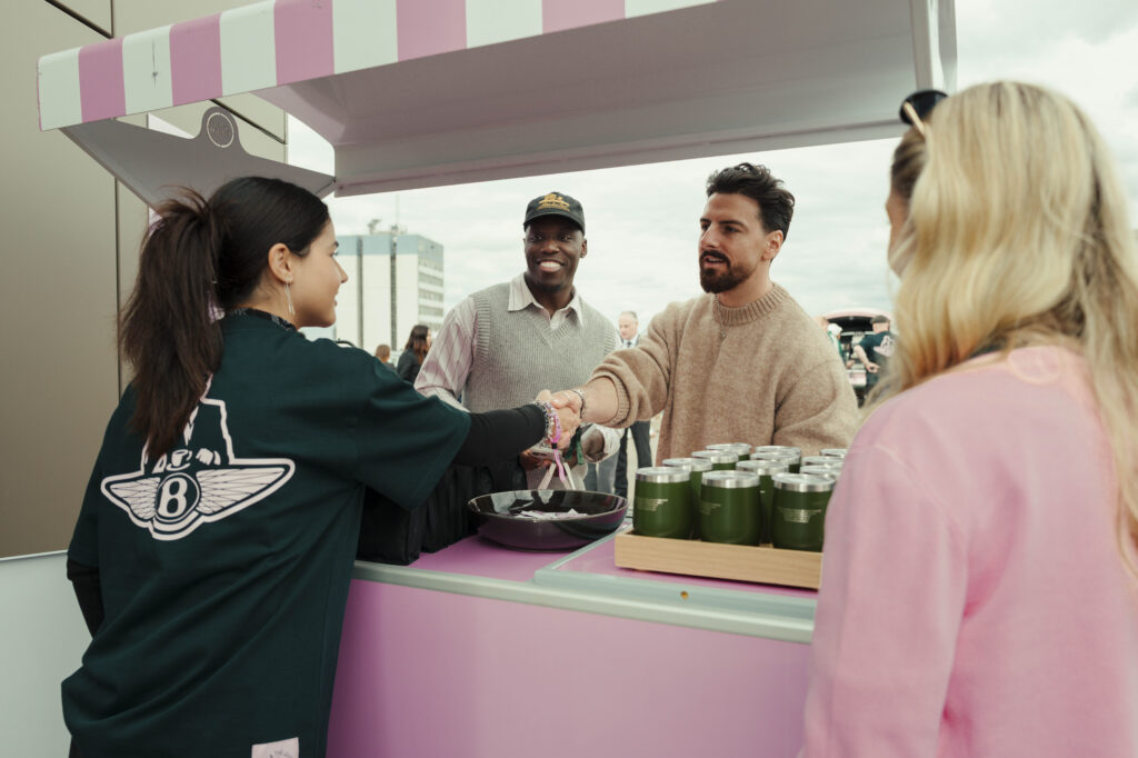 Bentley x Joe & The Juice: Sådan ser verdens dyreste kaffebil ud Bentley x Joe & The Juice: Sådan ser verdens dyreste kaffebil ud