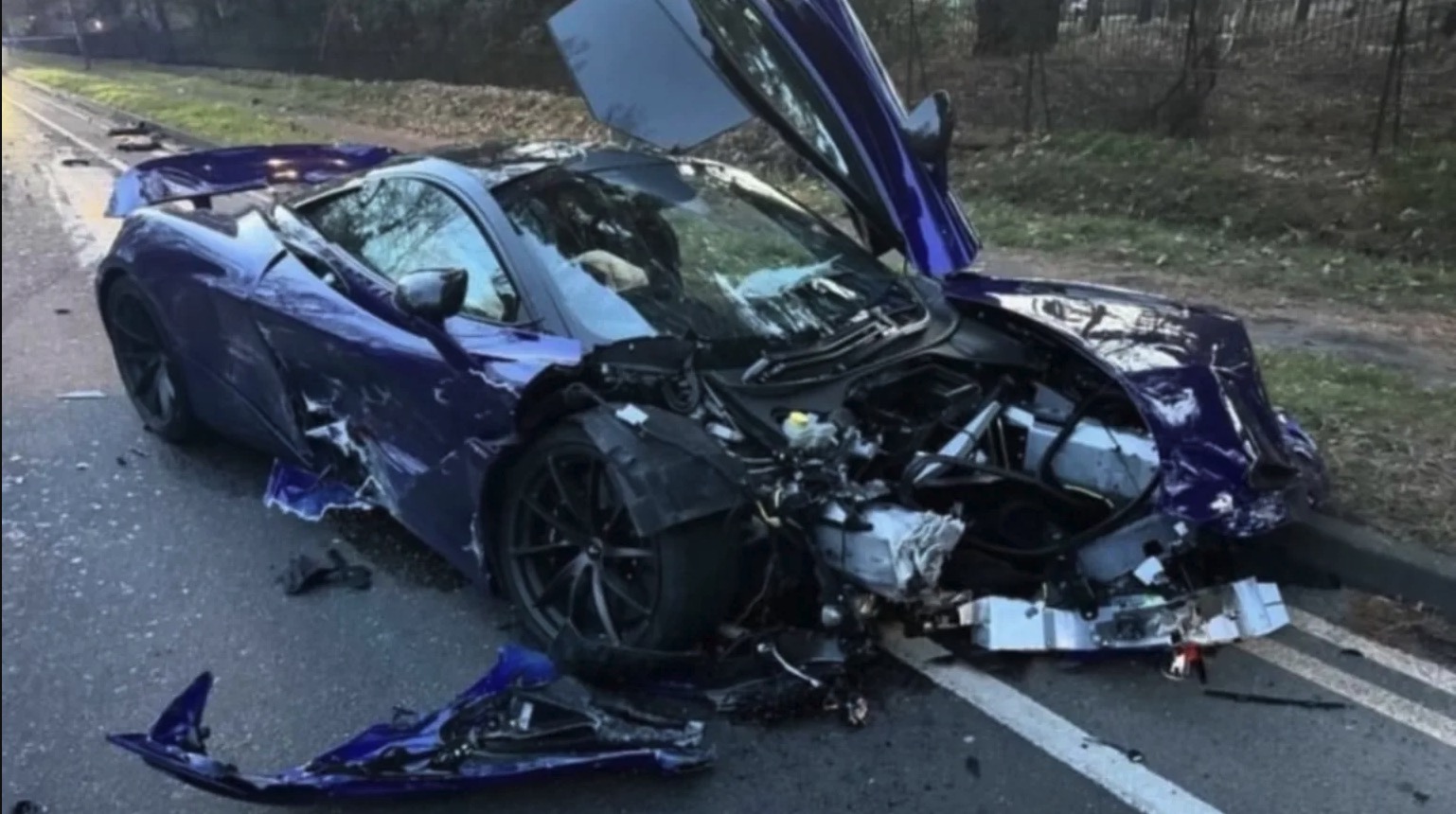 TikTok-stjerne anholdt - efterlod blødende ven