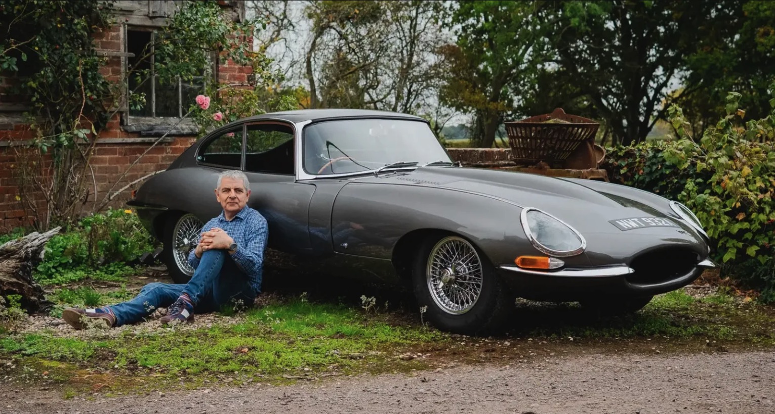 Verdensstjerne smadrede sportsvogn med koben - er til salg