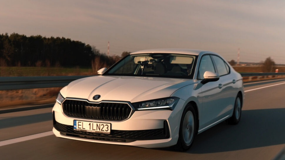 Diesel-skoda ydmyger elbiler - kører 2.831 km på 1 tank