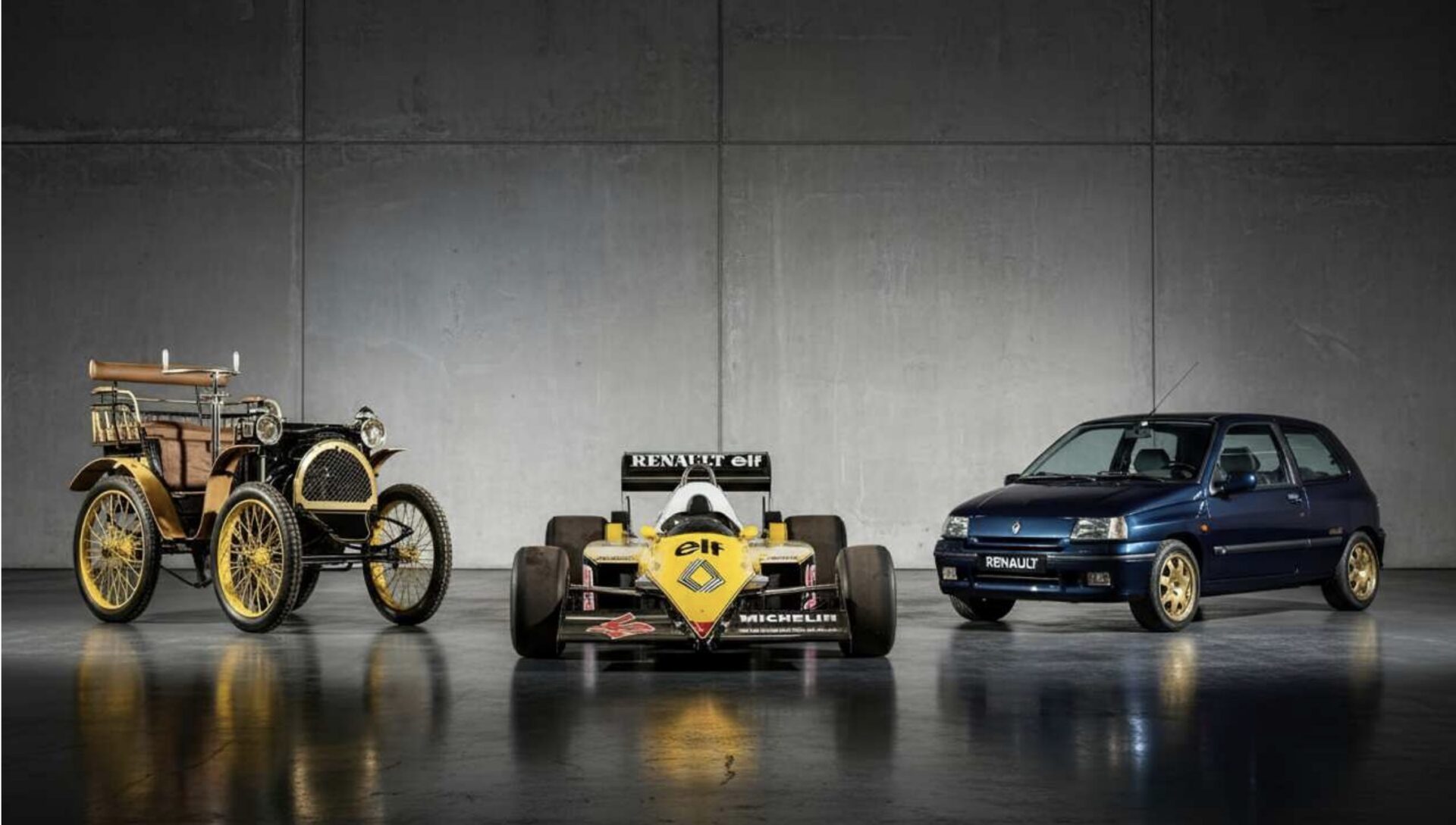 Renault sælger 100 biler fra mærkets egen samling