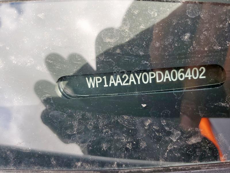 WP1AA2AY0PDA06402