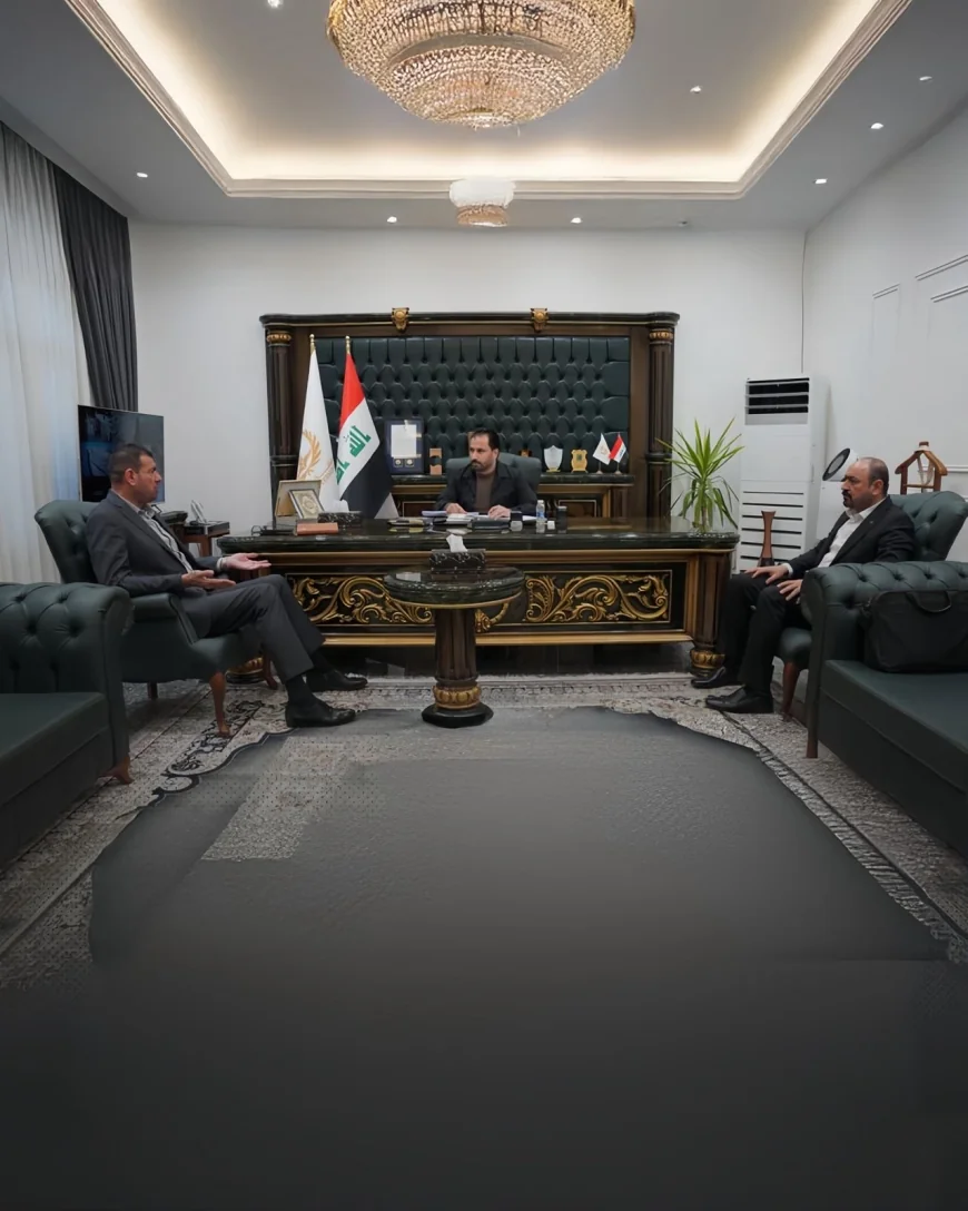 نائب محافظ البصرة يناقش مع قائمقام القرنة ملف البنى التحتية والصحة