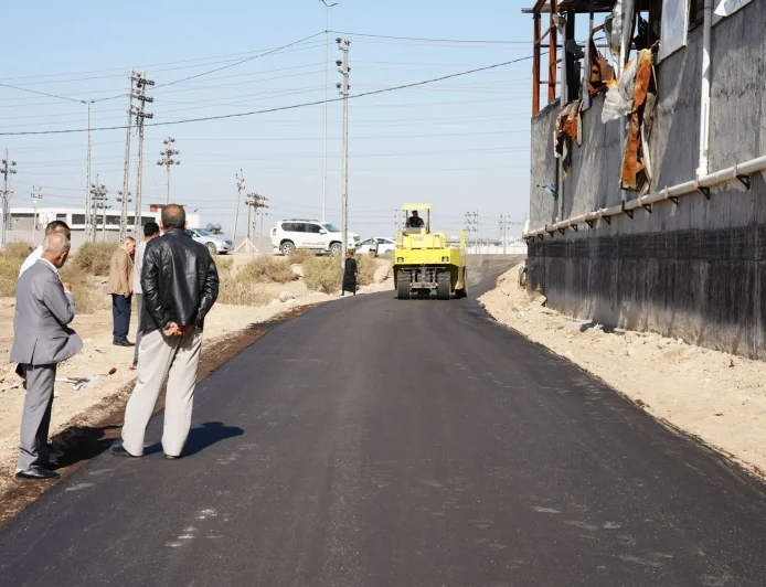 بنسبة إنجاز تخطت 75%.. قضاء عز الدين سليم يقترب من إكمال تبليط شوارعه الرئيسية