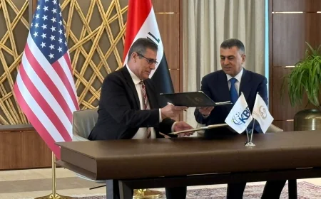 اتفاق عراقي أمريكي لتطوير البصرة.. العيداني يستقبل هاريس ويوقع مذكرة تفاهم مع "كي بي آر" لتحديث المطار والبنى التحتية