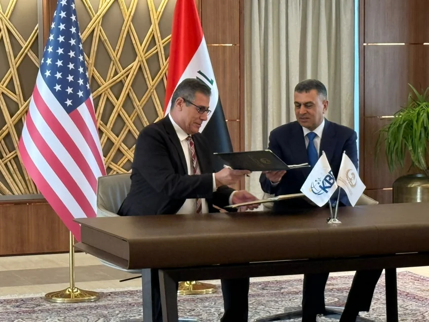 اتفاق عراقي أمريكي لتطوير البصرة.. العيداني يستقبل هاريس ويوقع مذكرة تفاهم مع "كي بي آر" لتحديث المطار والبنى التحتية
