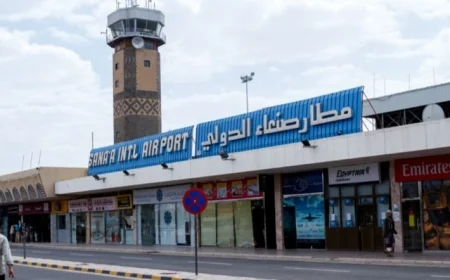 وكالة فارس: الطائرة الإيرانية غيّرت مسارها بعد استهداف مطار صنعاء
