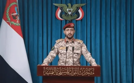 العميد سريع: العدوان السعودي على مطار صنعاء لن يمر دون رد وعقاب