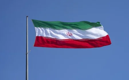 وكالة أنباء فارس: دوي انفجارات في جزيرة قشم جنوبي إيران