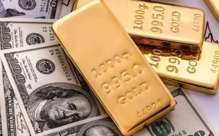 الذهب يواصل هبوطه مع قفزة "برنت" ومخاوف رفع الفائدة الأمريكية