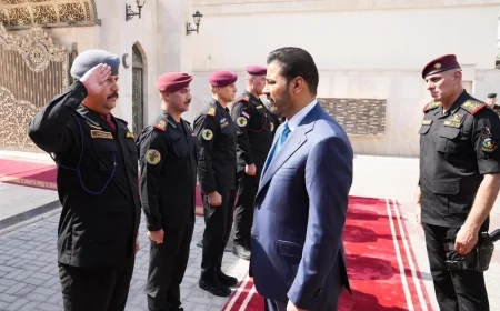 القائد العام يؤكد ضرورة المحافظة على الروح القتالية العالية بجهاز مكافحة الإرهاب