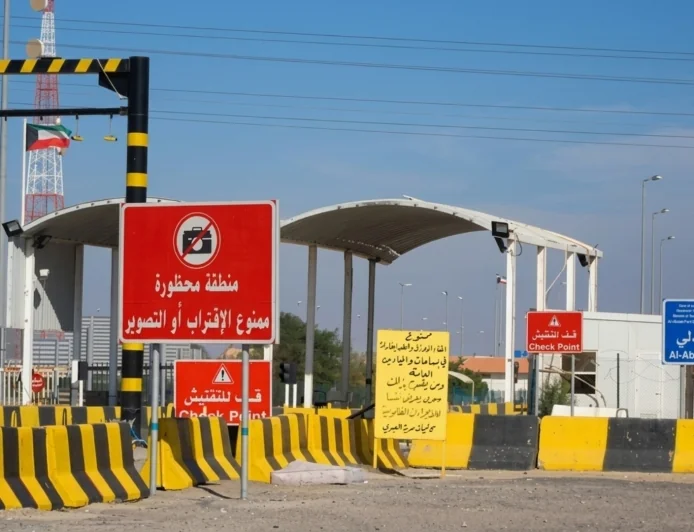 الكويت تعيدُ فتح منفذ العبدلي مع العراق بعد لقاء جمع العيداني ووزير الداخلية الكويتي