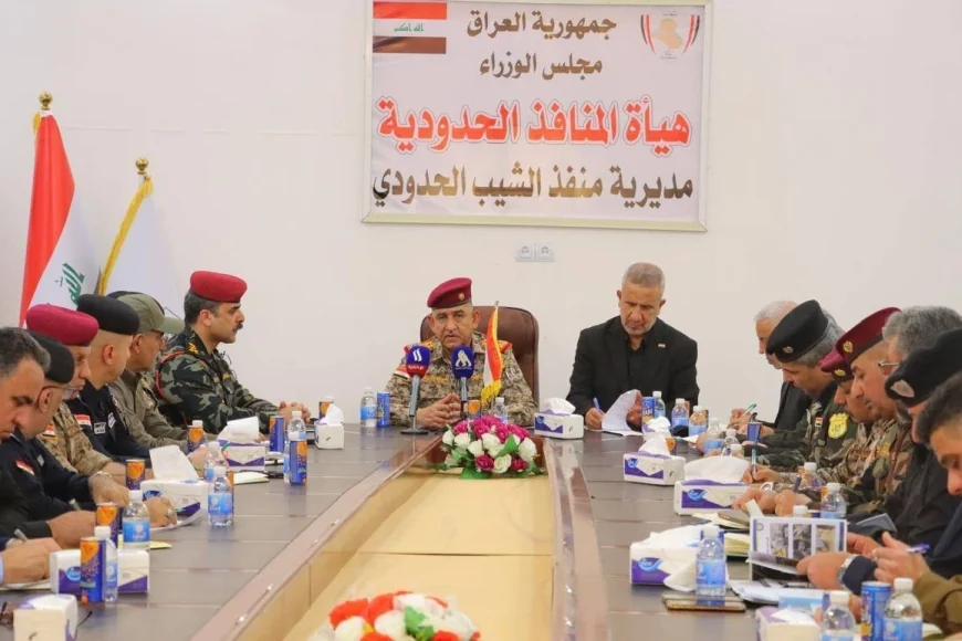الفريق أول الركن قيس المحمداوي يوجه بتنظيم تفويج الزائرين على مدار الساعة وتشديد التفتيش عبر منفذ الشيب