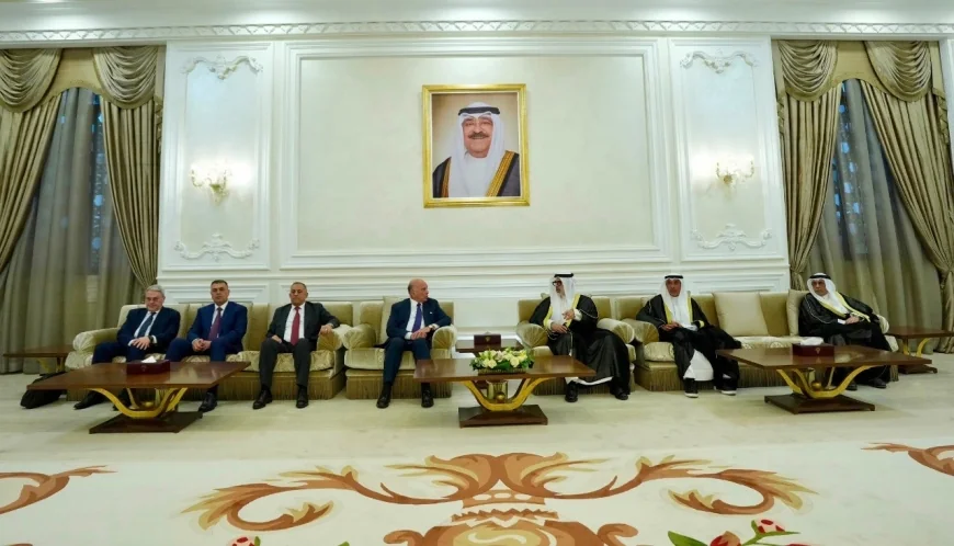وزير الخارجية العراقي يصل إلى الكويت في زيارة رسمية لبحث الملفات المشتركة
